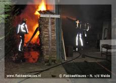 Foto behorende bij Schuurbrand en autobrand